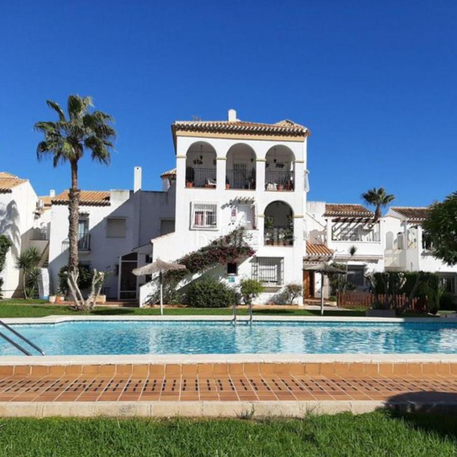 Apartamento 700 Metros De La Playa Playa Flamenca Kültér fotó